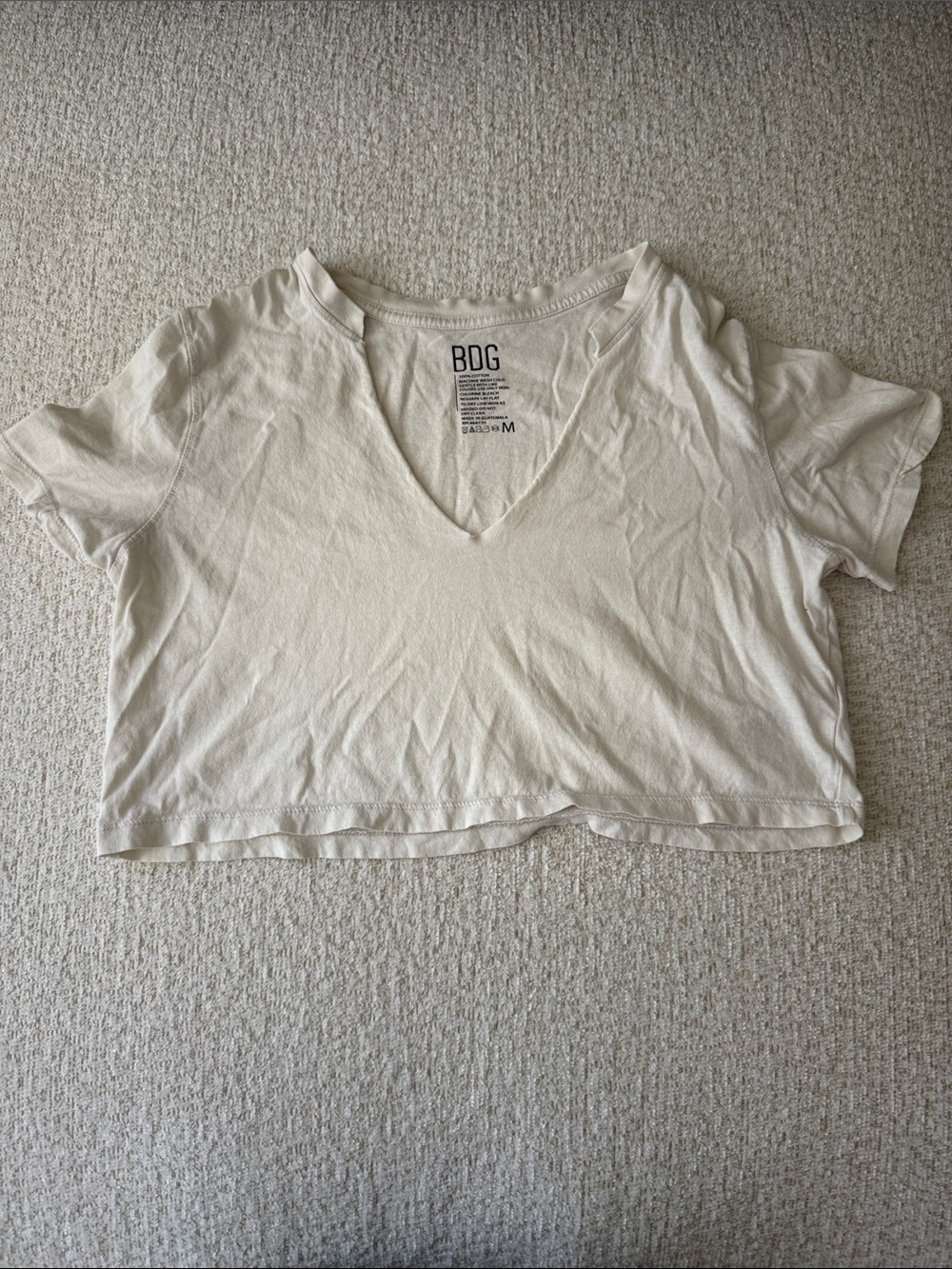 Urban Outfitteds BDG Cream V-Neck Cropped Tee